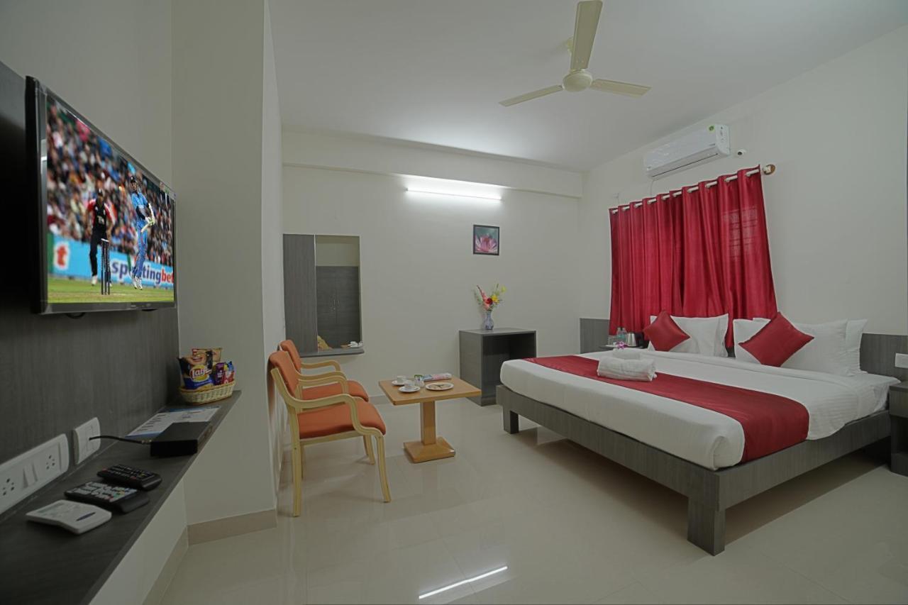 Sm Royal Suites - Hotel Near Kempegowda International Airport Bangalore Devanahalli Exteriör bild