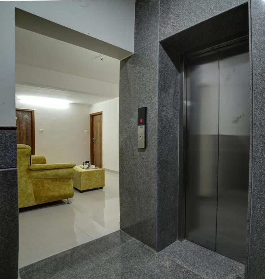 Sm Royal Suites - Hotel Near Kempegowda International Airport Bangalore Devanahalli Exteriör bild